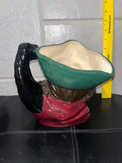 MUG PITCHER