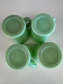 COFFEE MUGS OVEN