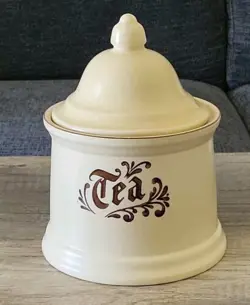 TEA CANISTER WITH