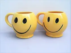 SMILEY COFFEE MUG