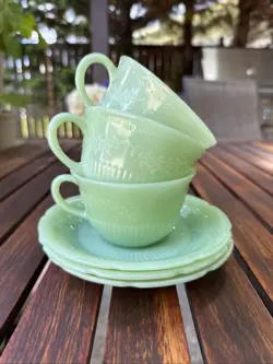 SAUCER SET 1962-1974