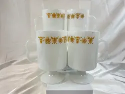 VINTAGE 70 PYREX