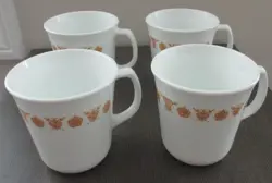 FOUR VINTAGE PYREX CORNING/CORELLE 
