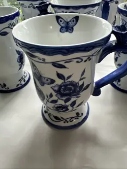 OF MUGS BUTTERFLIES