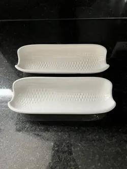 TRAY HOLDERS