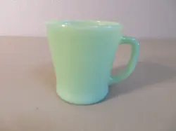 VINTAGE ANCHOR HOCKING FIRE KING JADEITE D HANDLE COFFEE CUP MADE IN THE USA