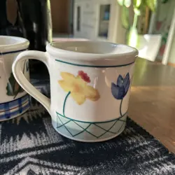 MUG FLORAL