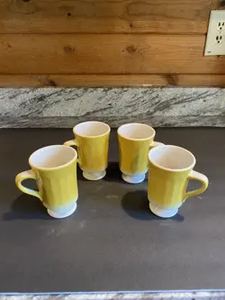 VTG SET 4 SYRACUSE CHINA RESTAURANT PEDESTAL COFFEE CUPS MUGS YELLOW
