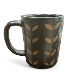 POTTERY ART CUP