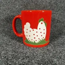 VINTAGE WAECHTERSBACH RED  AND WHITE HEN COFFEE TEA MUG CUP 10 OZ W. GERMANY
