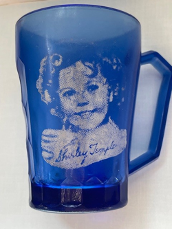 MUG BY