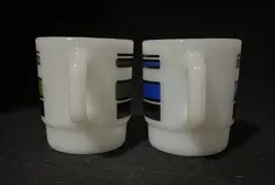 MILK GLASS VTG