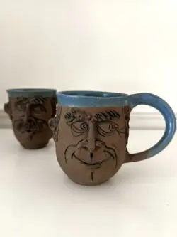 GUYS!! VINTAGE POTTERY