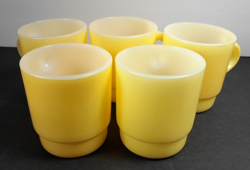 VTG ANCHOR HOCKING FIRE KING STACKABLE COFFEE MUGS SET OF 5 YELLOW/USA