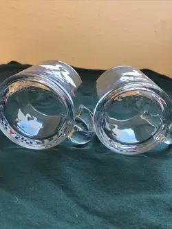 MUGS/CUPS
