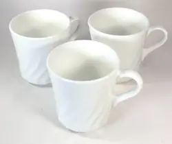 VINTAGE SET OF THREE CORNING CORELLE ENHANCEMENTS WHITE SWIRL COFFEE TEA MUGS