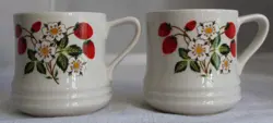 STRAWBERRIES CREAM