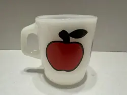 ANCHOR HOCKING VTG FIRE KING MILK GLASS SUPER FRUITAPPLE COFFEE MUG