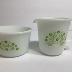 VINTAGE PYREX HONEYDEW SUMMER IMPRESSIONS CREAM & OPEN SUGAR SET