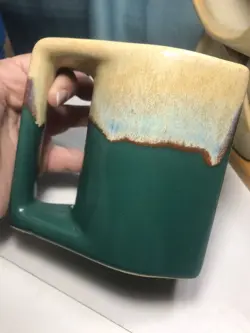 EMERALD GREEN