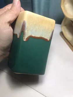 STACKING MUGS