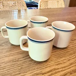 VINTAGE RETRO DINER-STYLE