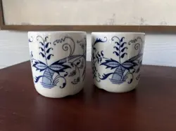 BLUE ONION MUGS