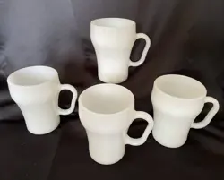 SET OF 4 VINTAGE FIRE KING SODA MUG WHITE MILK GLASS ANCHOR HOCKING COFFEE CUPS