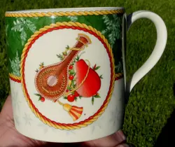 WEDGWOOD WINTER FESTIVAL VINTAGE CHRISTMAS MUG COFFEE CUP 1998