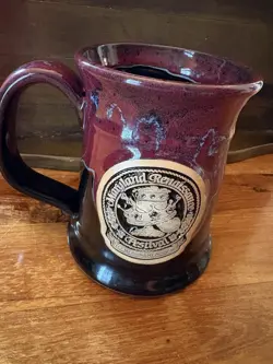 MARYLAND RENAISSANCE FESTIVAL VINTAGE POTTERY COFFEE MUG TEA CUP MAROON NEW