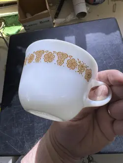 DAISY COFFEE