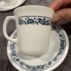 MUG WITH