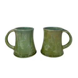 EDGECOMB POTTERS WHALE TAIL CRYSTALLINE GLAZE 11OZ MUG SET MAINE POTTERY VTG 98
