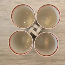 SET OF MUGS