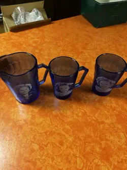 LOT VINTAGE SHIRLEY