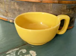 YELLOW VINTAGE