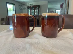 2 VINTAGE HULL OVENPROOF USA MIRROR BROWN DRIP GLAZE LARGE MUG 5