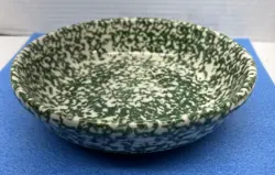 VINTAGE ROSEVILLE POTTERY RRP CO USA GREEN SPONGEWARE BOWL SOUP FOOD SERVING BOW