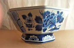 VINTAGE BOWL