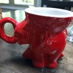 VINTAGE FRANKOMA 1976 REPUBLICAN GOP ELEPHANT POLITICAL COFFEE MUG CUP RED