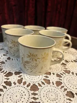 VINTAGE ROYAL DOULTON LAMBETHWARE SANDSPRITE COFFEE TEA MUG CUP SET OF 6