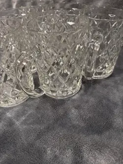 CRYSTAL GLASS MUGS