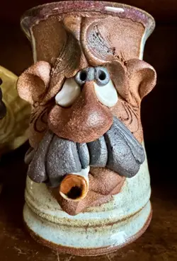 SMOKING MAN POTTERY