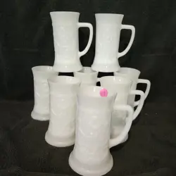 VINTAGE MUGS/BEER