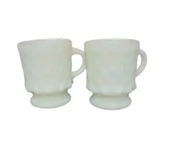 ANCHOR HOCKING FIRE KING KIMBERLY DIAMOND WHITE VINTAGE MUGS SET OF 2
