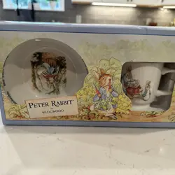 RABBIT CHILDRENS DINNERWARE