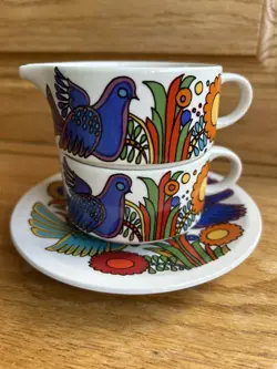 VTG VILLEROY & BOCH ACAPULCO BLUE BACK STAMP TEA CUP SAUCER & CREAMER RETRO MUG