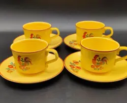 MUGS YELLOW MCM