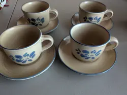 COFFEE MUG PFALTZGRAFF FOLK ART LOT OF 4 STONEWARE BLUE TAN VINTAGE WITH SAUCER