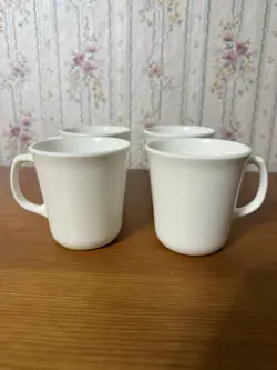 VINTAGE CORNING USA WINTER FROST WHITE COFFEE CUPS D-HANDLE MUGS SET OF 4